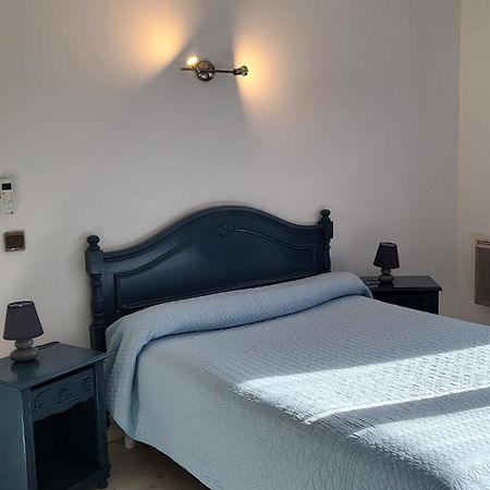 Auberge De La Table Ronde Vinon sur Verdon Bagian luar foto