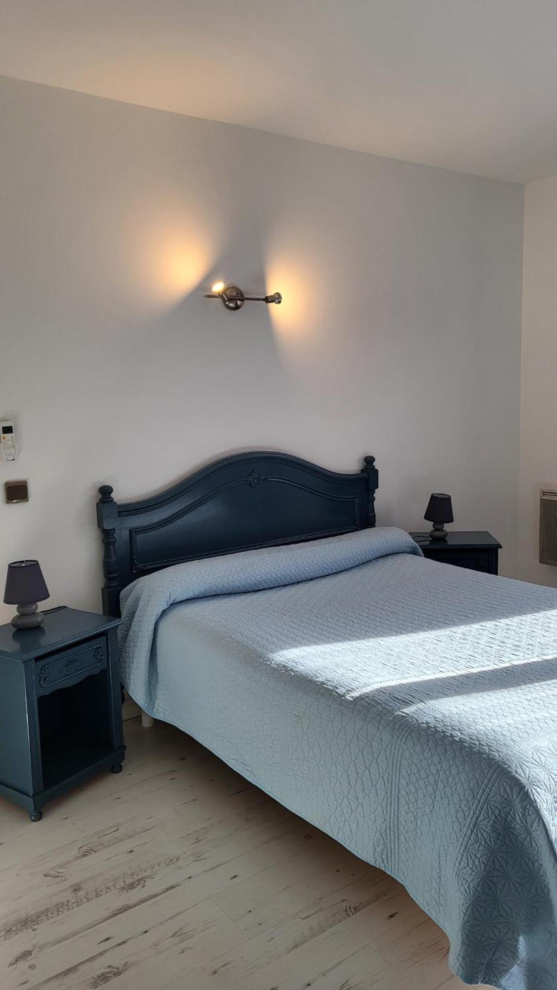 Auberge De La Table Ronde Vinon sur Verdon Bagian luar foto