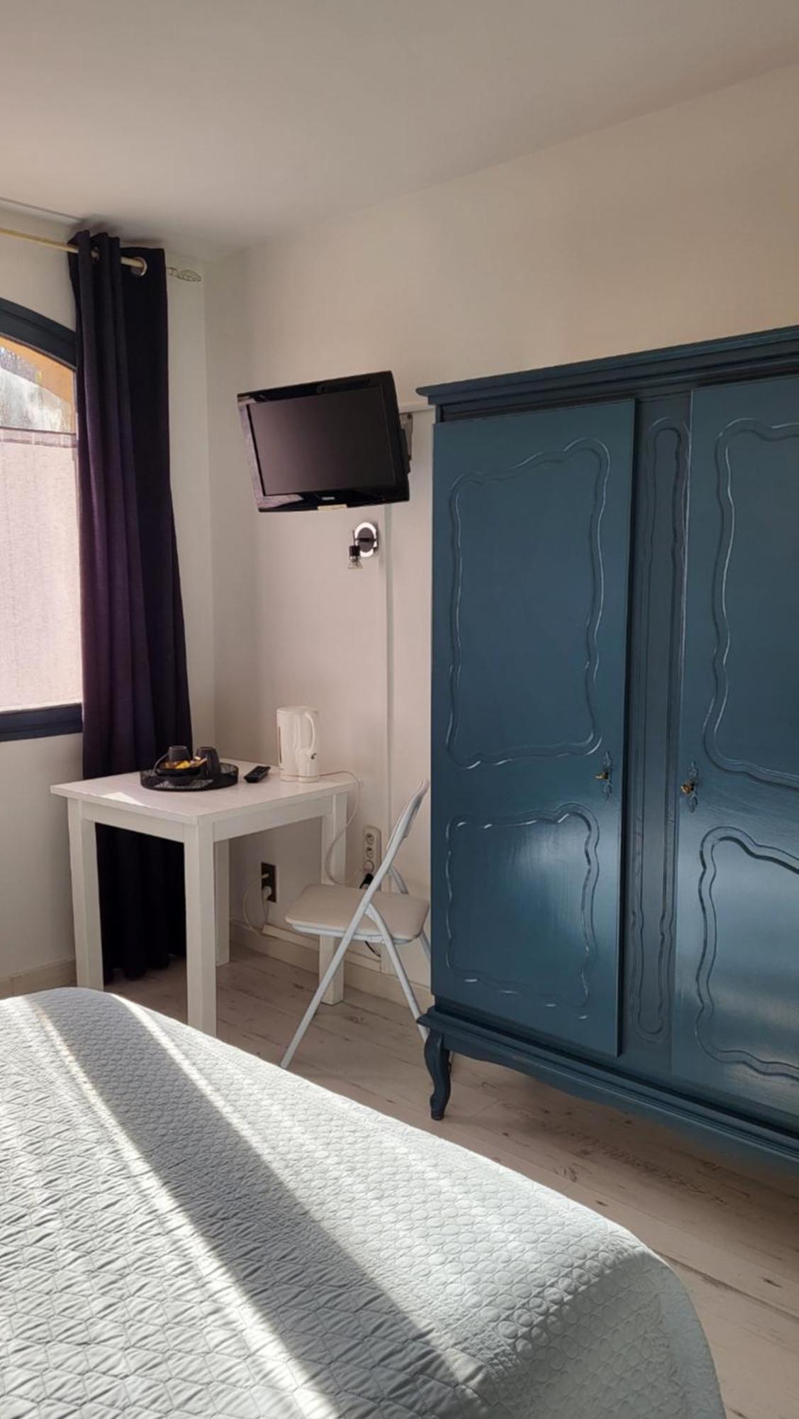 Auberge De La Table Ronde Vinon sur Verdon Bagian luar foto